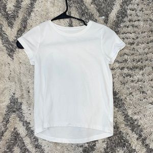 white oldnavy shirt